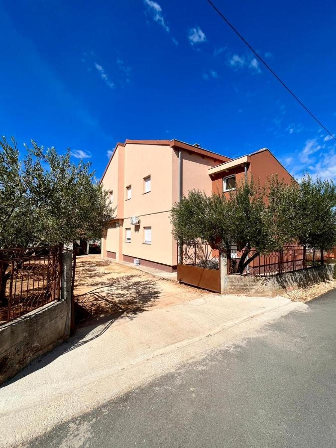זאדאר Apartment Iva מראה חיצוני תמונה